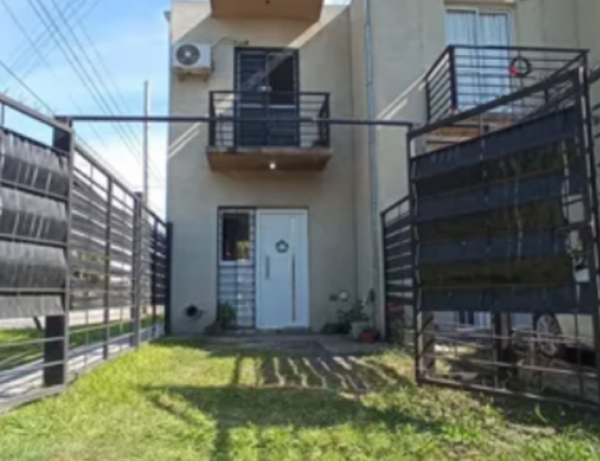Venta Duplex 2 amb. c/cochera