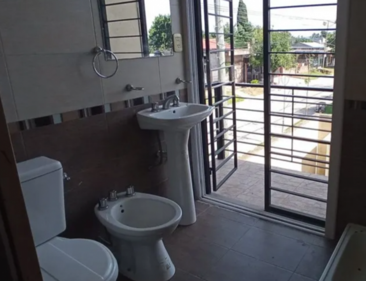 Venta Duplex 2 amb. c/cochera