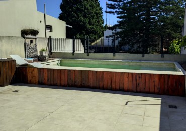 VENTA CASA CIUDADELA SUR 5 AMBIENTES CON PILETA Y COCHERAS Y/O DEPOSITO