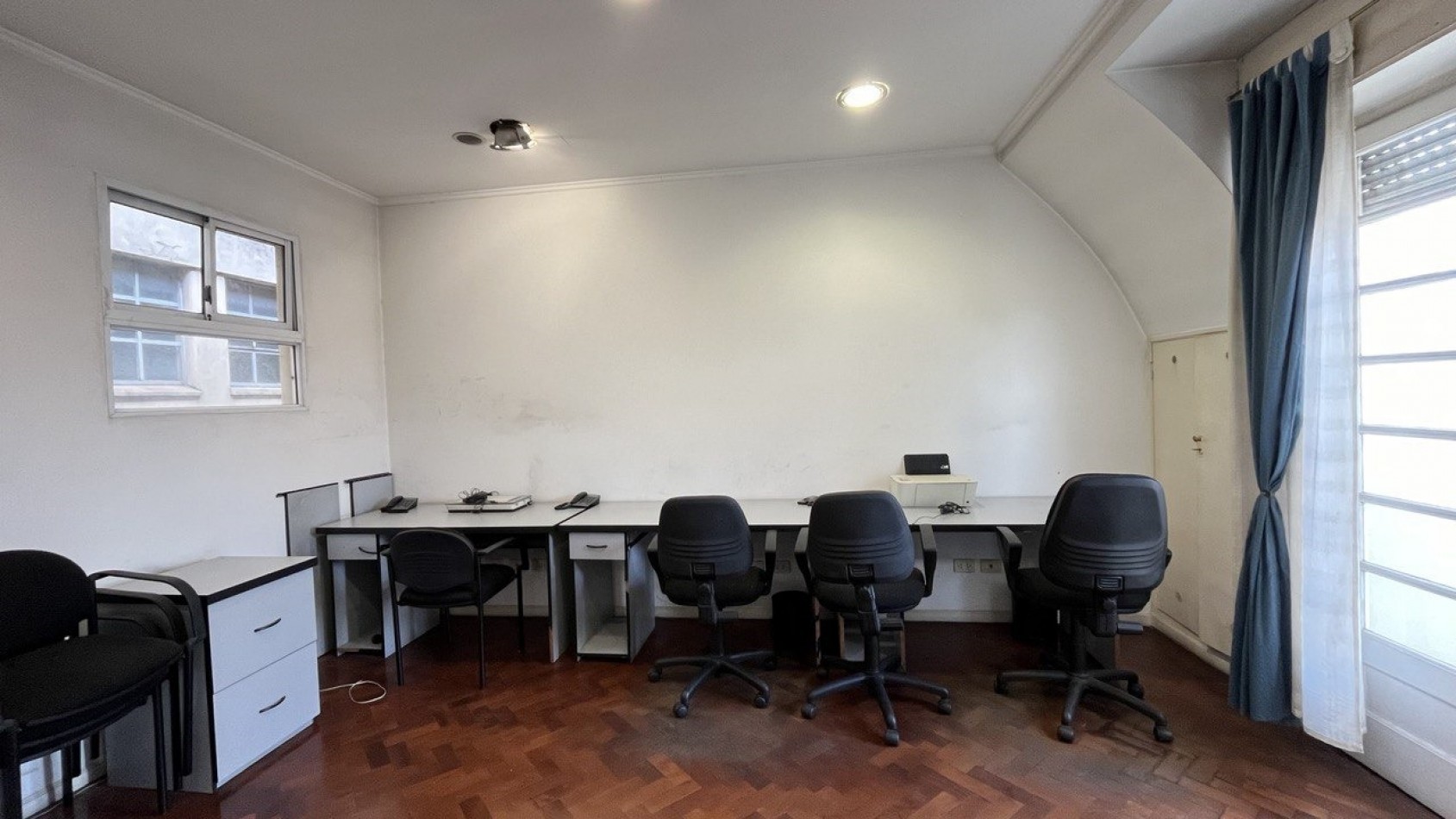 DEPARTAMENTO 4 AMBIENTES EN AV BELGRANO APTO PROFESIONAL - APTO CREDITO
