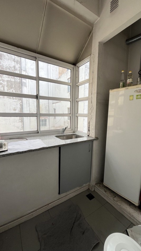 DEPARTAMENTO 4 AMBIENTES EN AV BELGRANO APTO PROFESIONAL - APTO CREDITO
