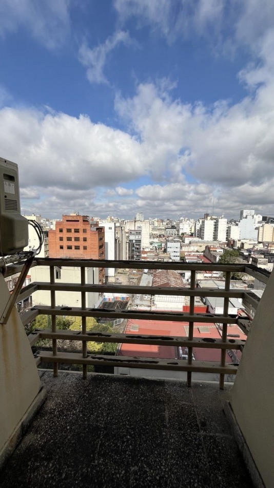 DEPARTAMENTO 4 AMBIENTES EN AV BELGRANO APTO PROFESIONAL - APTO CREDITO