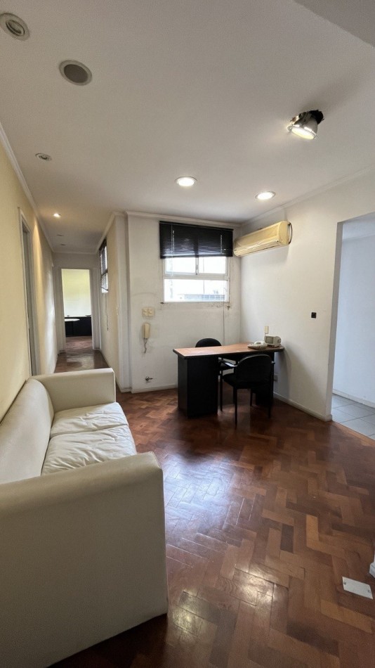 DEPARTAMENTO 4 AMBIENTES EN AV BELGRANO APTO PROFESIONAL - APTO CREDITO